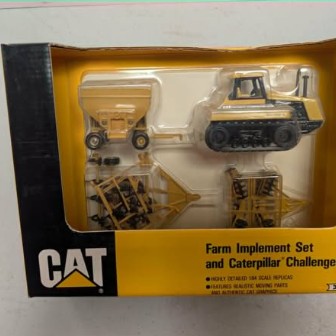 Farm Implement Set & Caterpillar Challenger