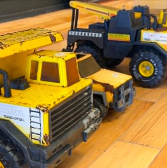 Vintage Tonka Mighty Dump Truck
